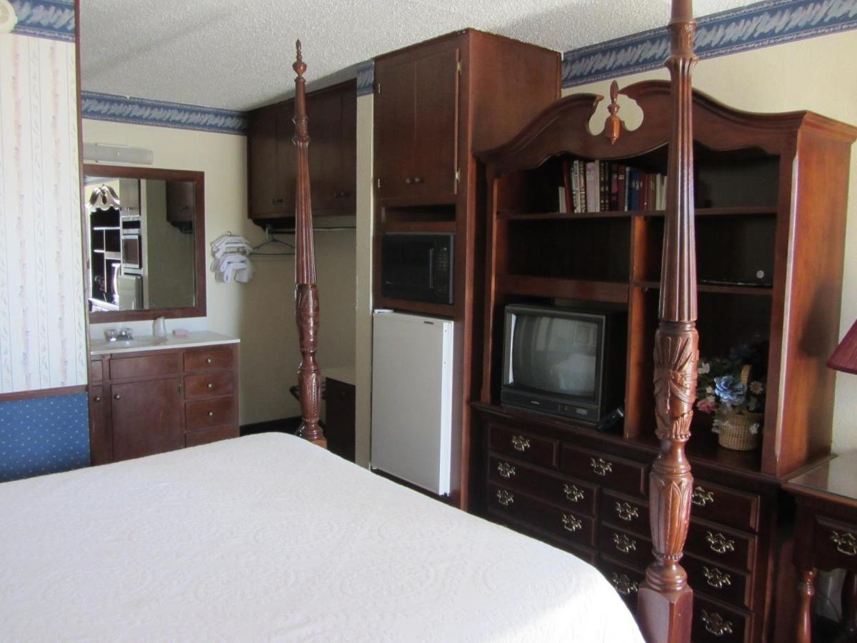 Warrick Plaza Inn Plainview Habitación foto
